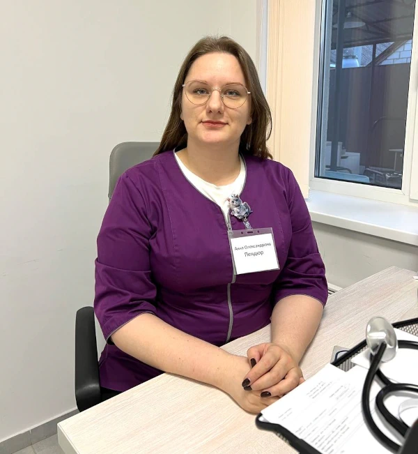 Лікар УЗД Пендюр Анна Олександрівна проводить якісні ультразвукові дослідження, забезпечуючи точну діагностику та індивідуальний підхід до кожного пацієнта. Її професійність робить її відмінним вибором для обстеження різних органів і систем. Пендюр Анна Олександрівна